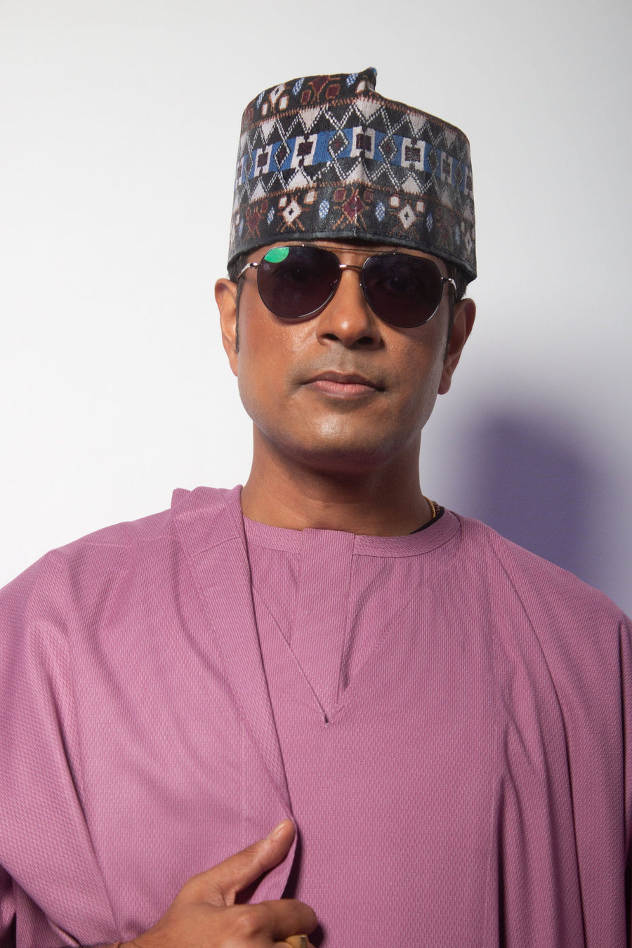THE JỌMÍ AGBADA